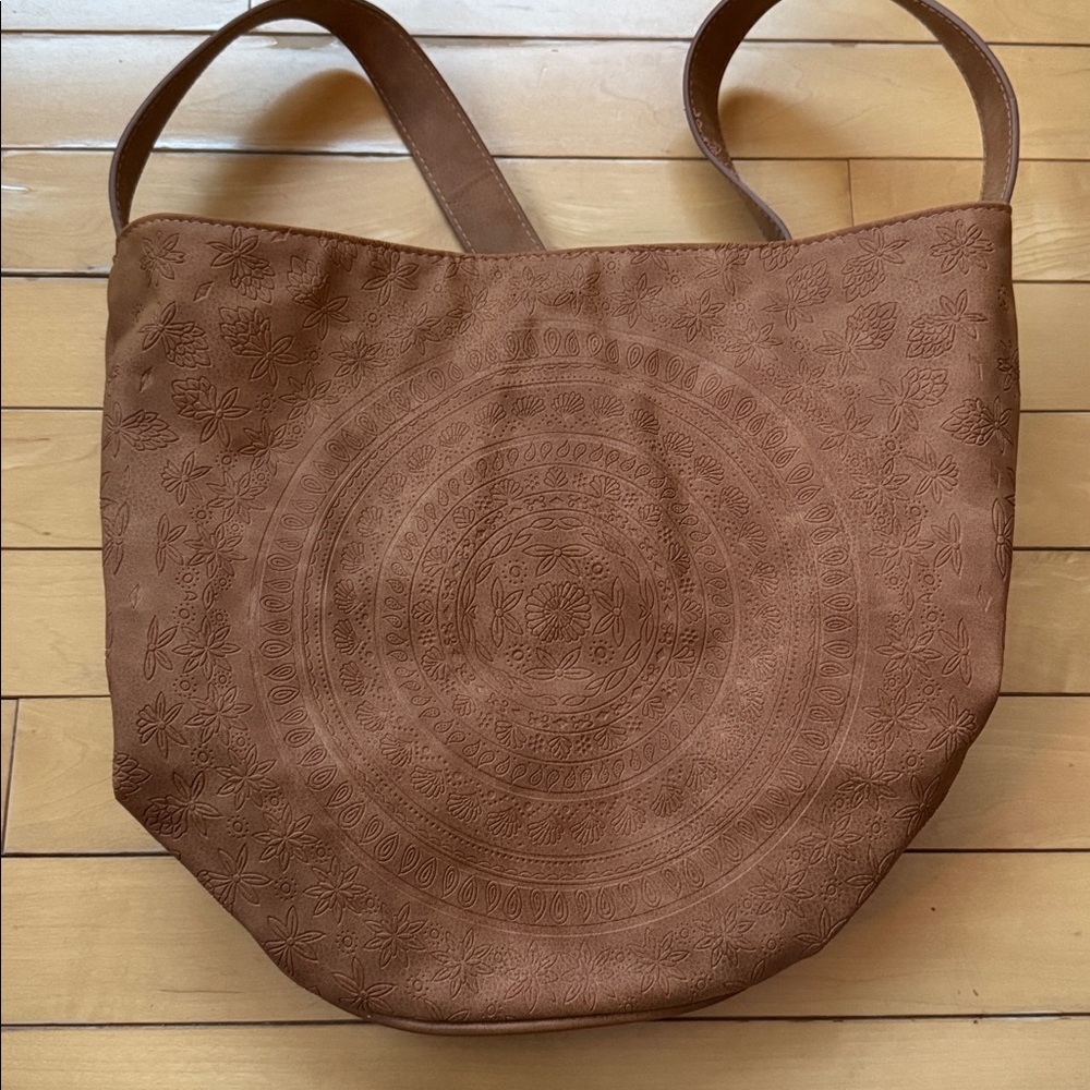 Roxy bucket bag
